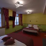 De Calais 2*