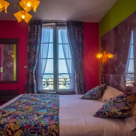 Hotel De Calais