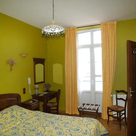 De Calais 2*