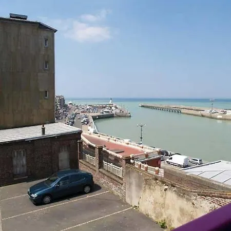 De Calais Hotel 2*