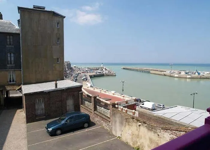 De Calais Отель 2*